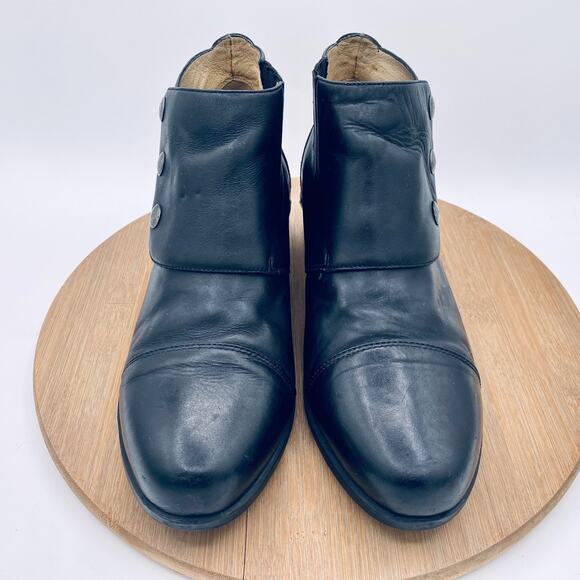 Ariat Boots Womens 10 Black Leather Ankle Snap Front Western Goth Boho - Picture 2 of 12